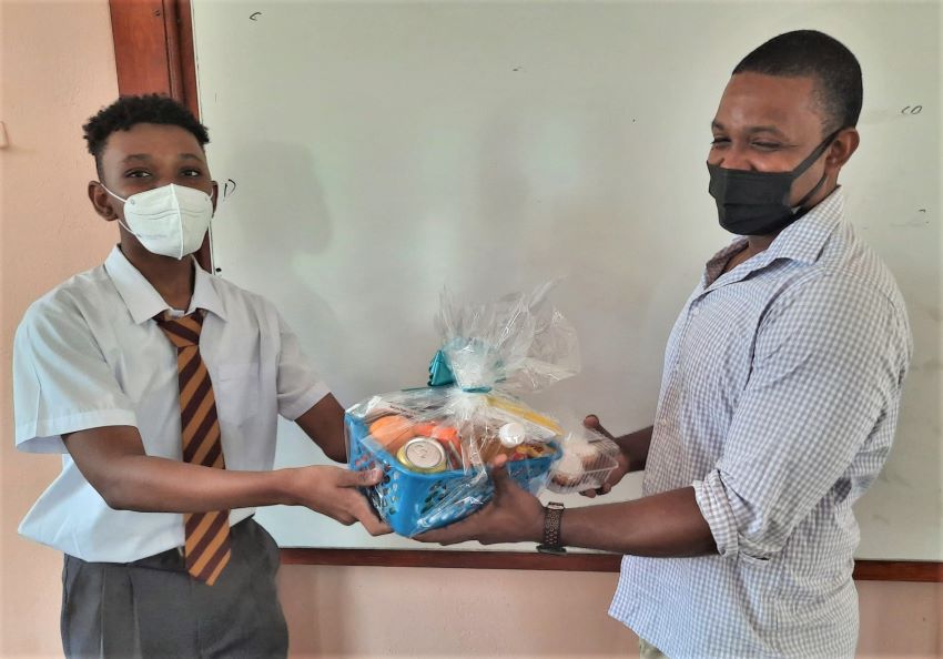 HC Teachers Get ‘Welcome Back’ Gifts From Fourth Formers