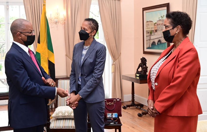 Barbados & Jamaica Discuss Areas Of Cooperation