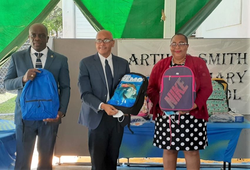 Ministry Makes Donation To Arthur Smith Primary School