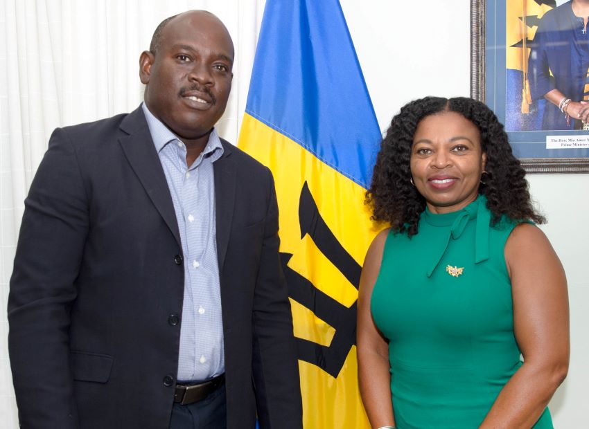 Minister Straughn & USVI Official Discuss Betting & Gaming