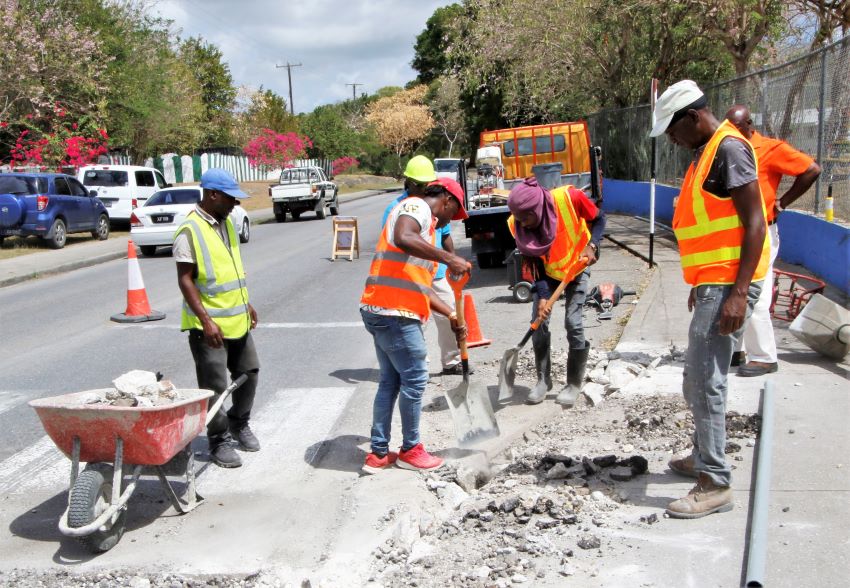 Pedestrian Signals To Be Placed Outside Combermere
