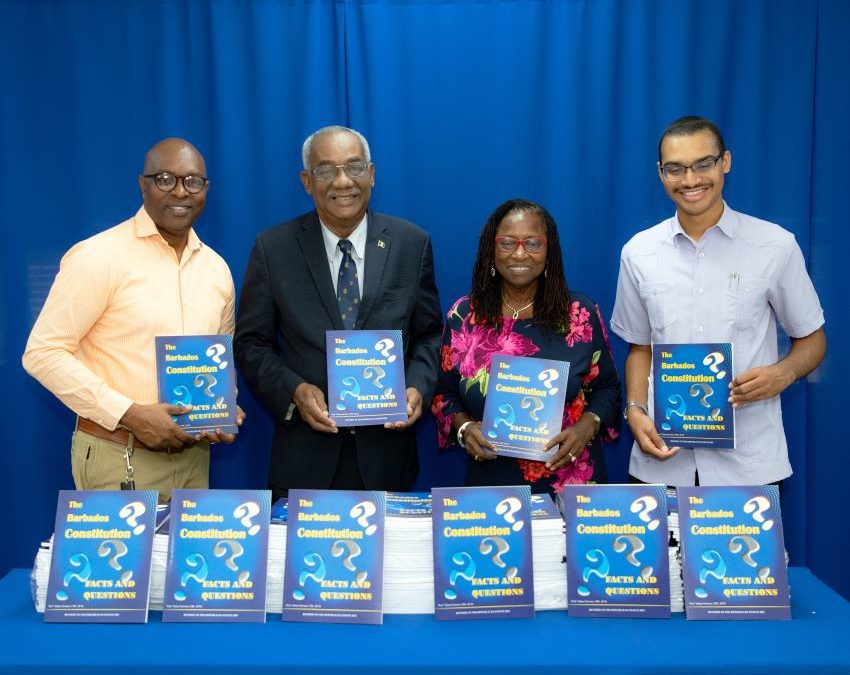 Constitutional Reform Commission Donates Books To Education Ministry