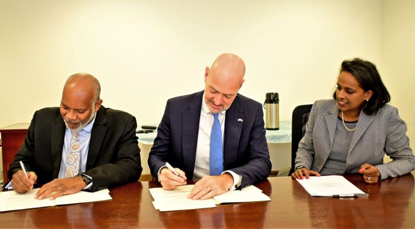 Barbados & UK Sign Historic Asset Sharing Agreement
