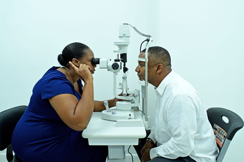 Minister Abrahams Commends PriceSmart On Opening An Optical Centre