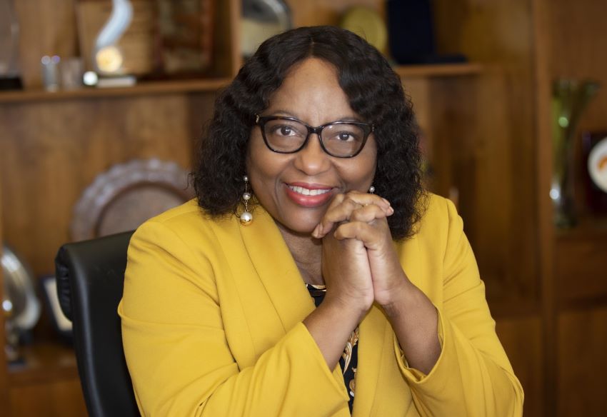 PAHO Mourns Former Director, Dr. Carissa Etienne