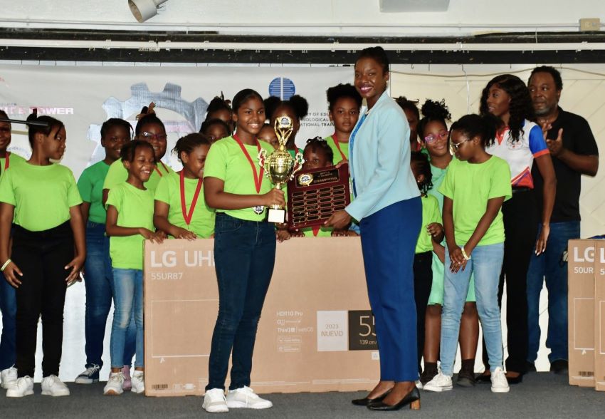 Christ Church Girls’ School Wins ‘Battle Of The Bots’